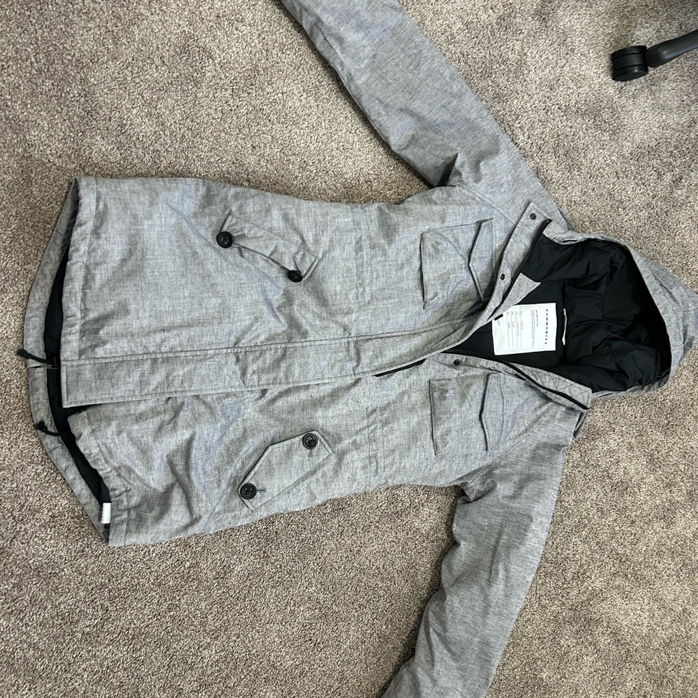 Women’s Parka (Medium)